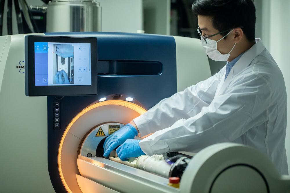 Q&A with Jianpan Huang and Kannie WY Chan - ISMRM's MR Pulse Blog